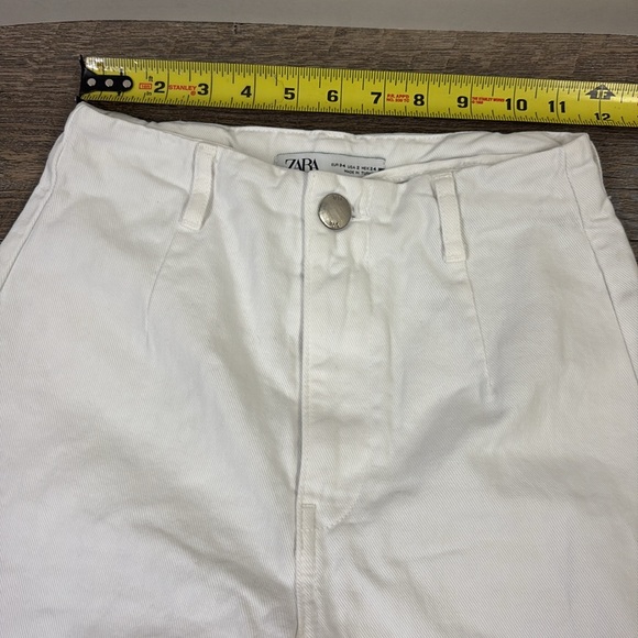 Zara Women’s White High Rise Wide Leg Jeans Size 2 - Picture 6 of 10